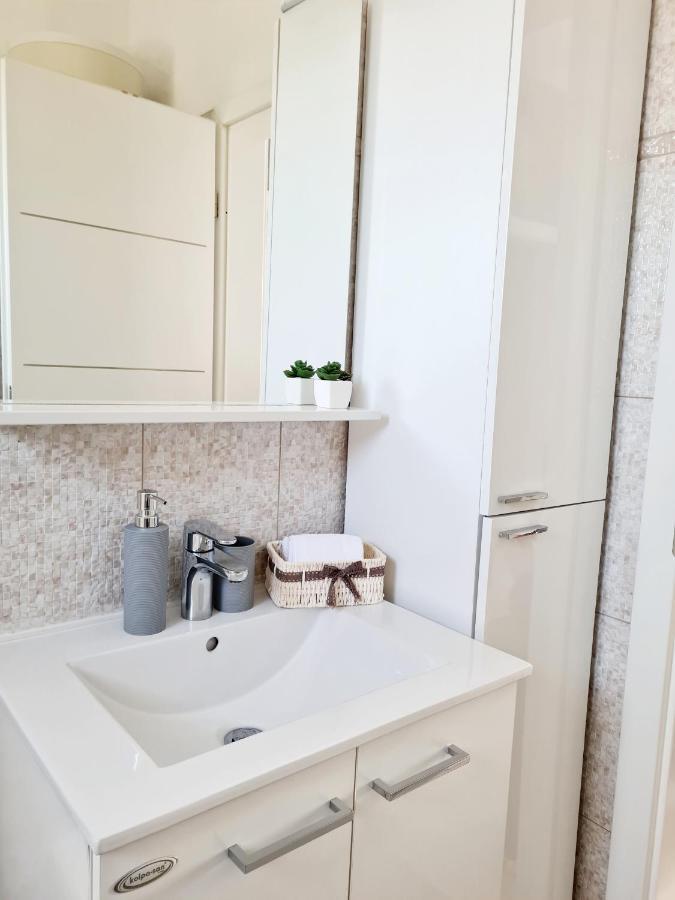 Apartment In Murter Dış mekan fotoğraf
