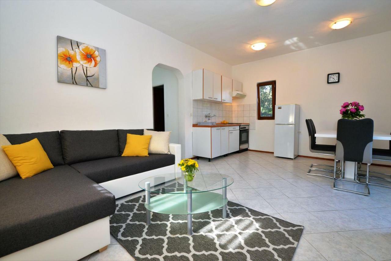 Apartment In Murter Dış mekan fotoğraf